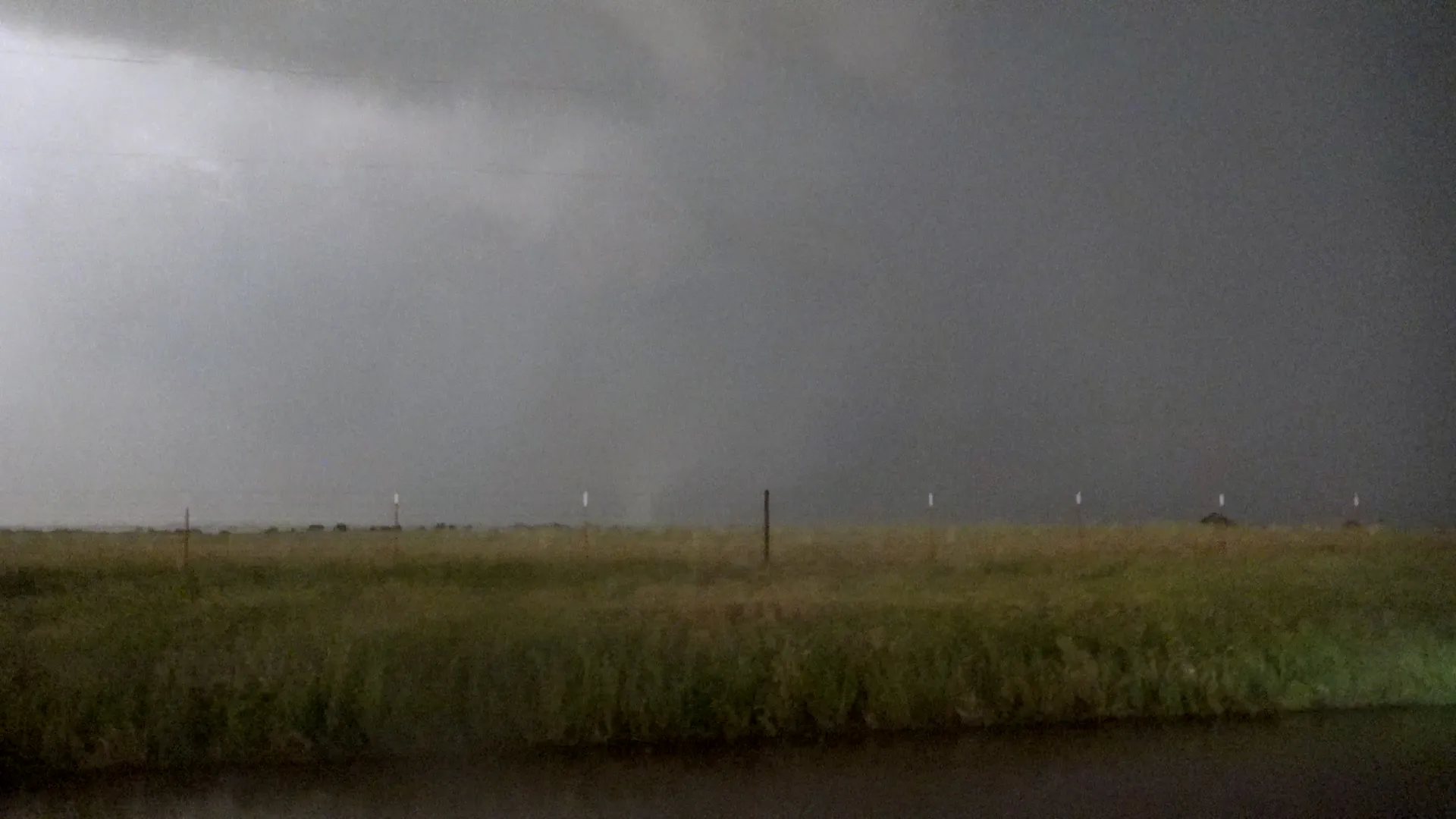 Hydro Oklahoma Anti-Cyclonic Tornado