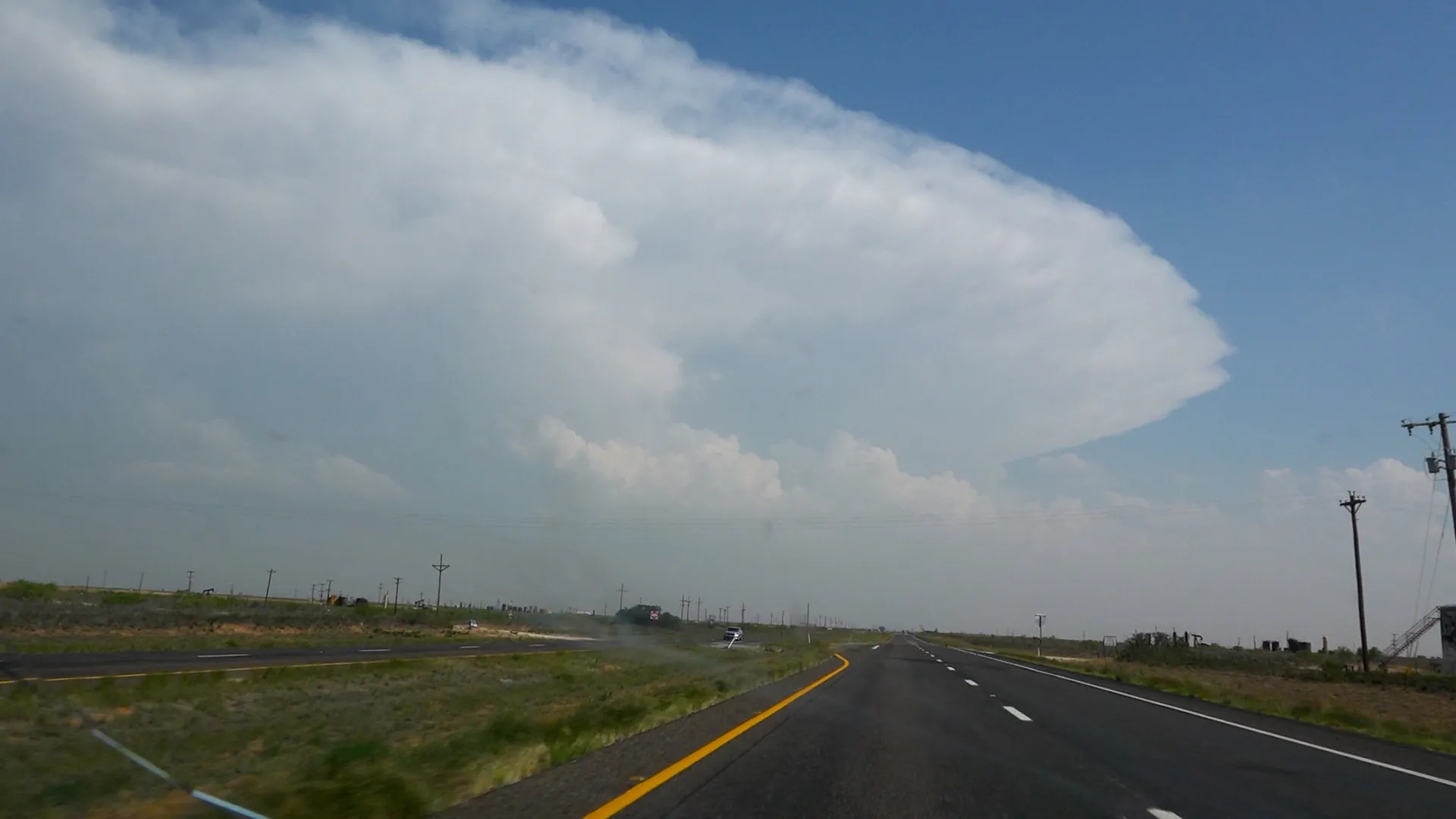 Driving at a supercell near Midland Texas